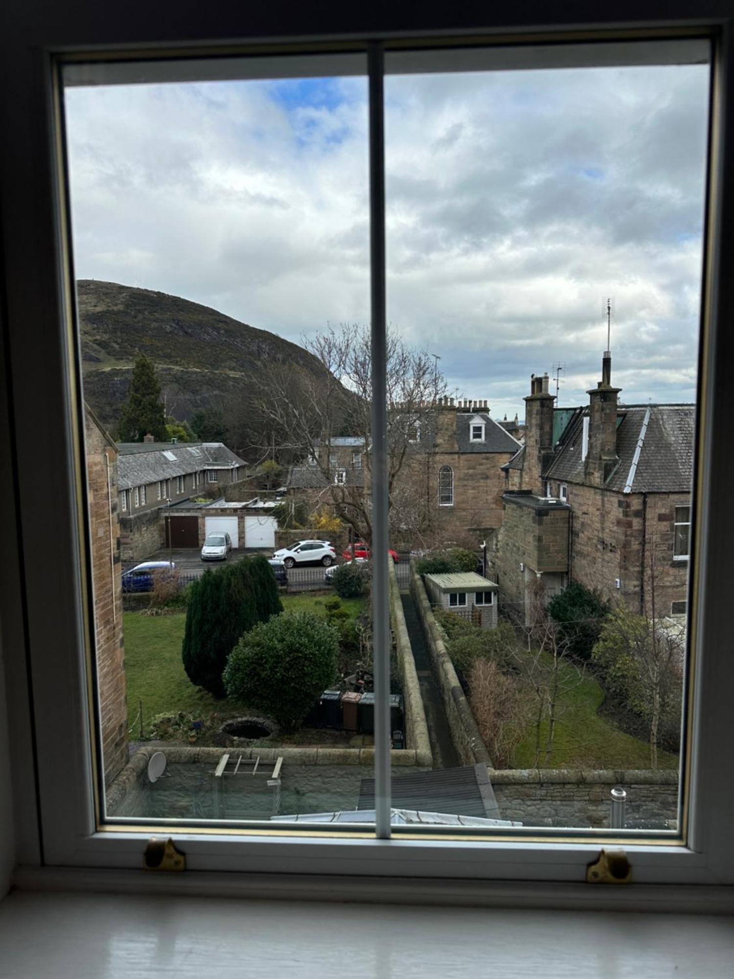 Rosehall Hotel, Edinburgh